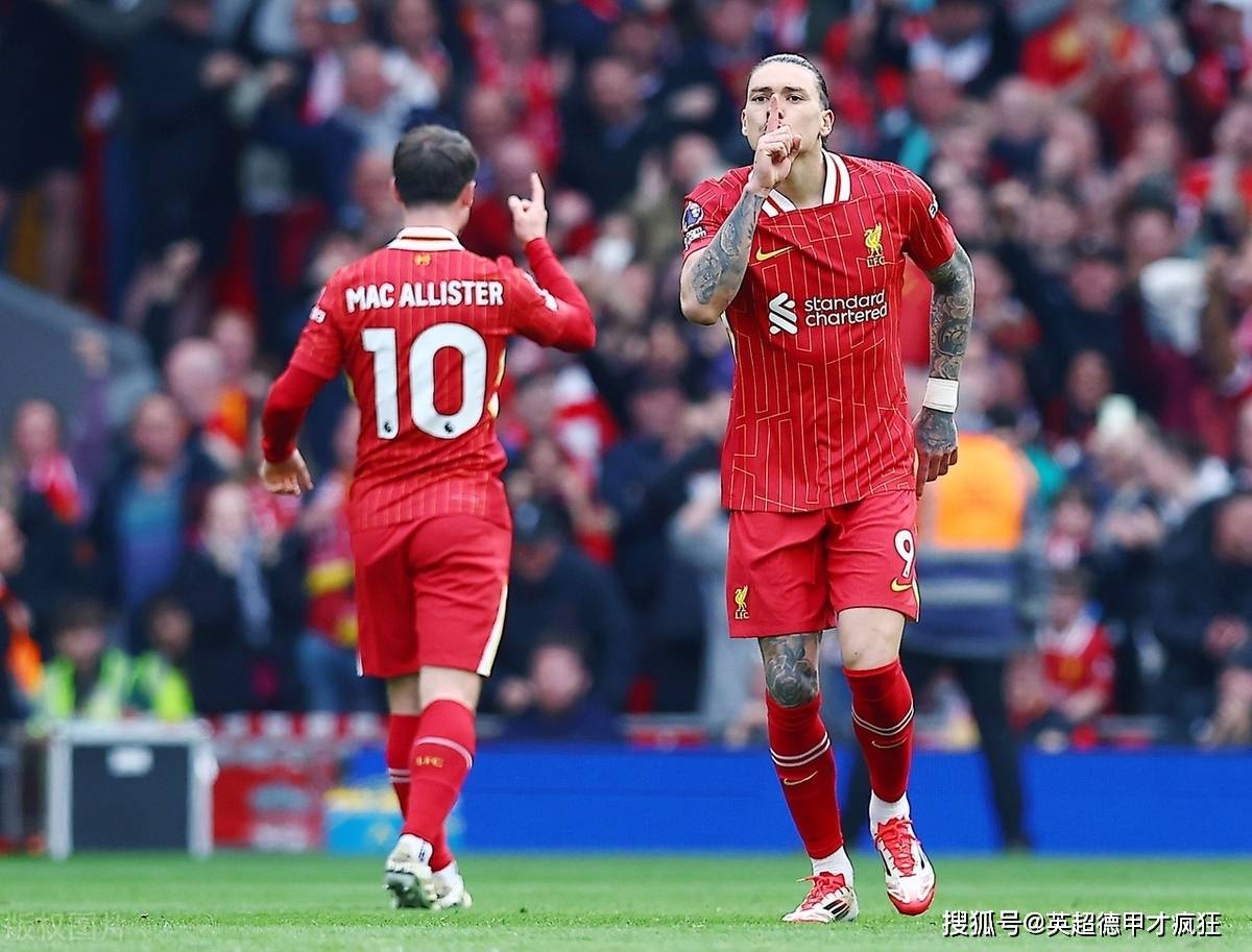 关于曼联主场击败南安普敦，保住欧冠希望的信息